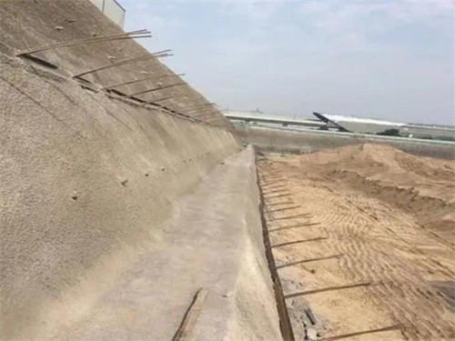 江山河道边坡加固